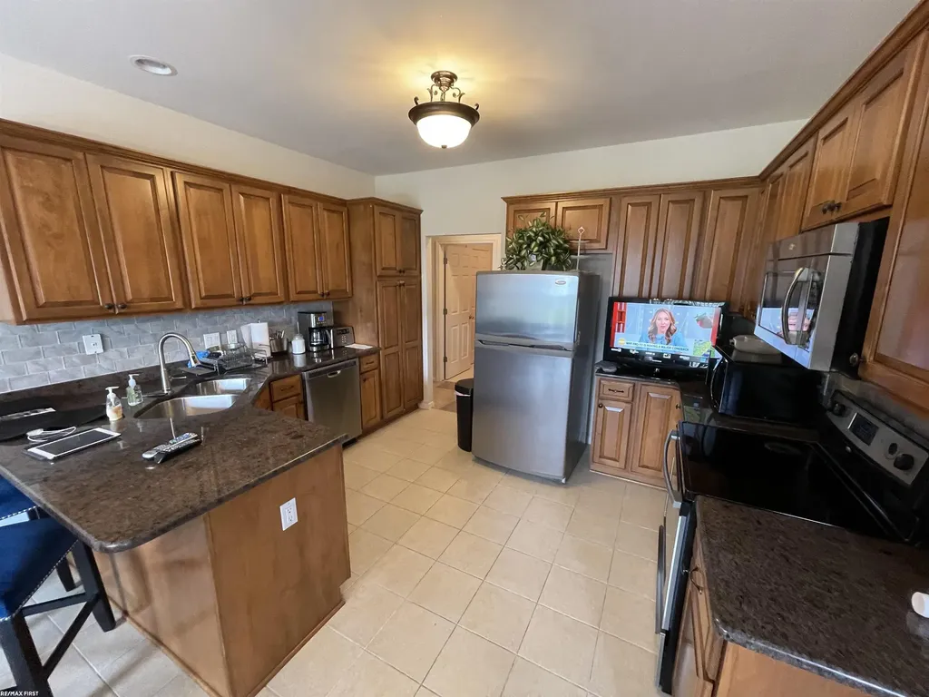 28598 Liparoto Boulevard Huron Charter Township MI 48134