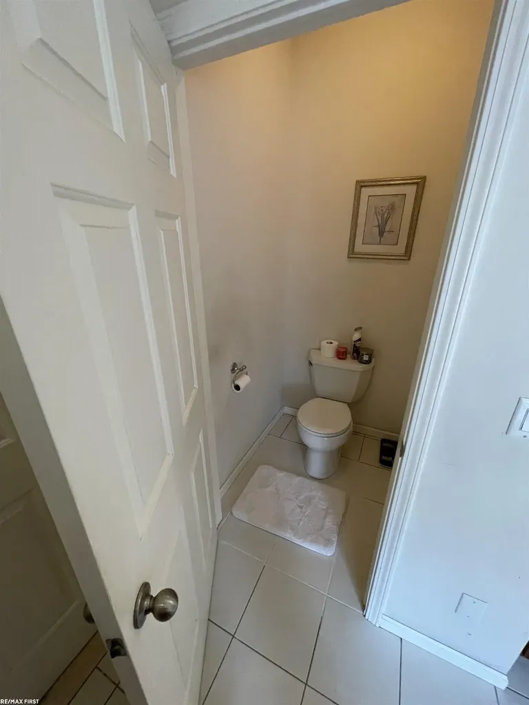 28598 Liparoto Boulevard Huron Charter Township MI 48134