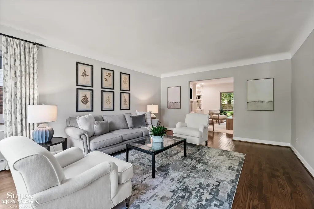263 Lakeland Street Grosse Pointe City MI 48230