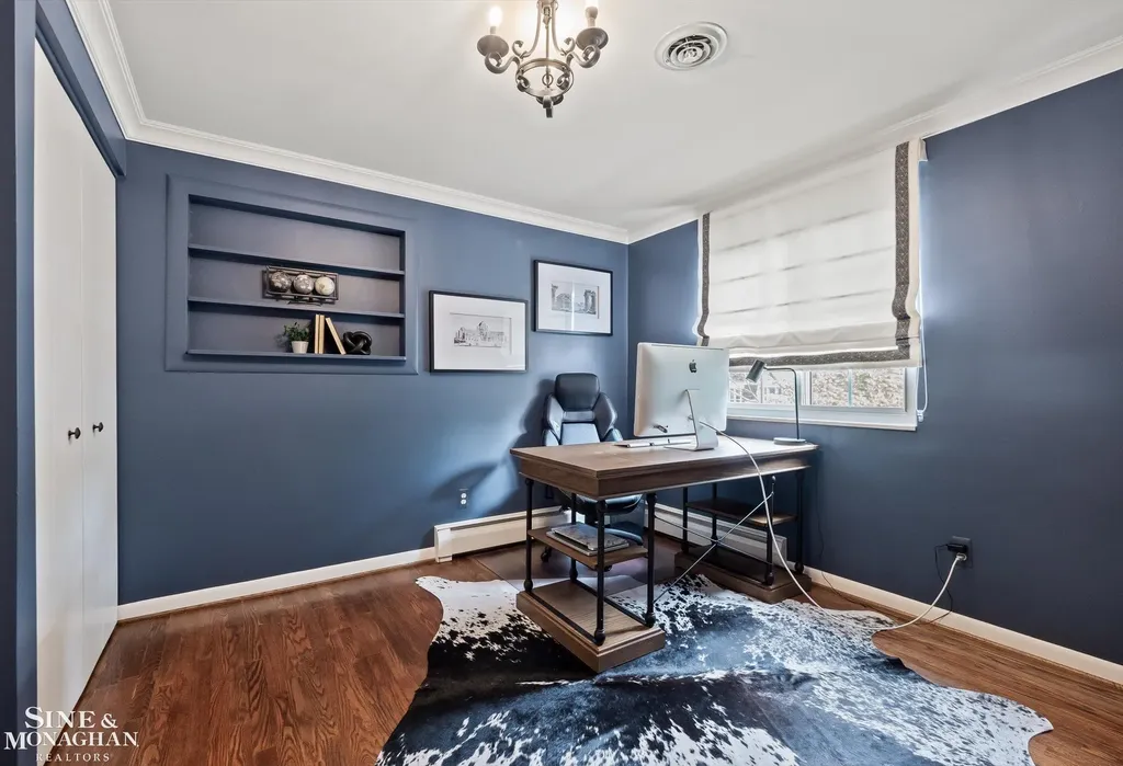 263 Lakeland Street Grosse Pointe City MI 48230