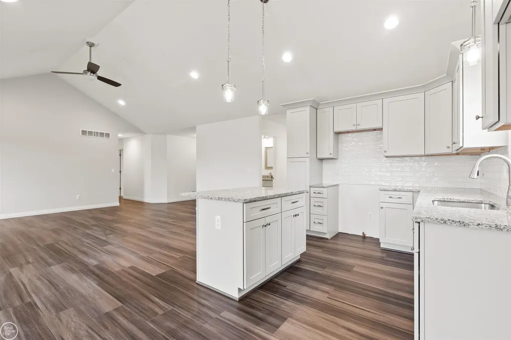 231 Shelldrake Lane St. Clair City MI 48079