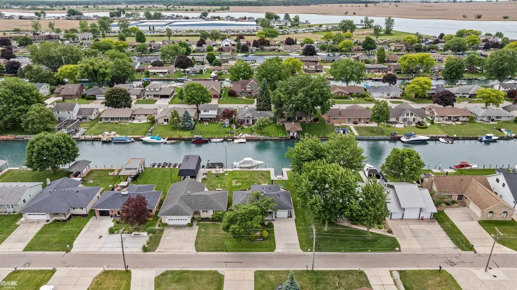 7741 Colony Drive Clay Township MI 48001