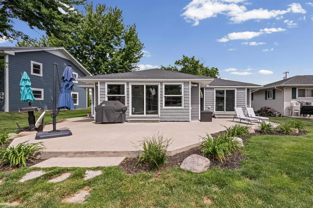 7741 Colony Drive Clay Township MI 48001