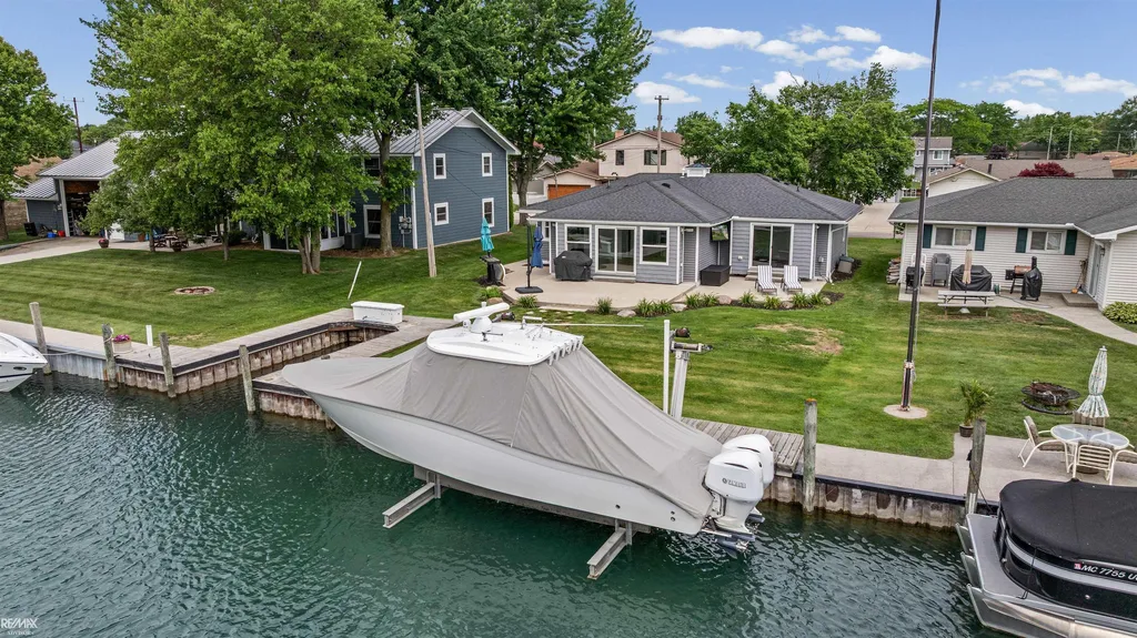 7741 Colony Drive Clay Township MI 48001
