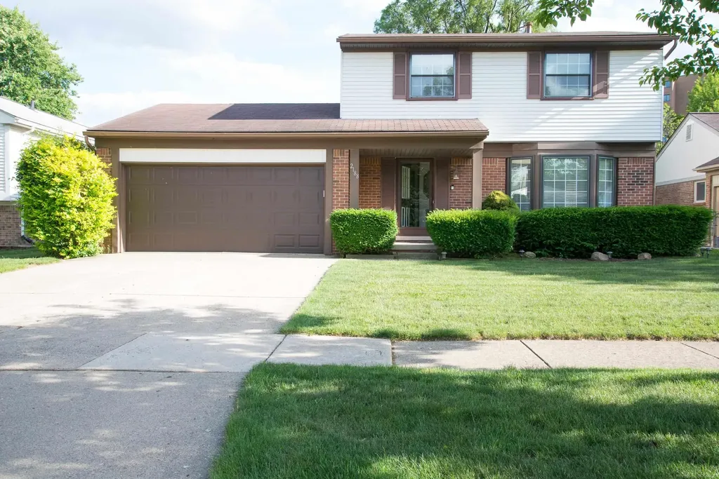 2188 Zenia Drive Troy City MI 48083