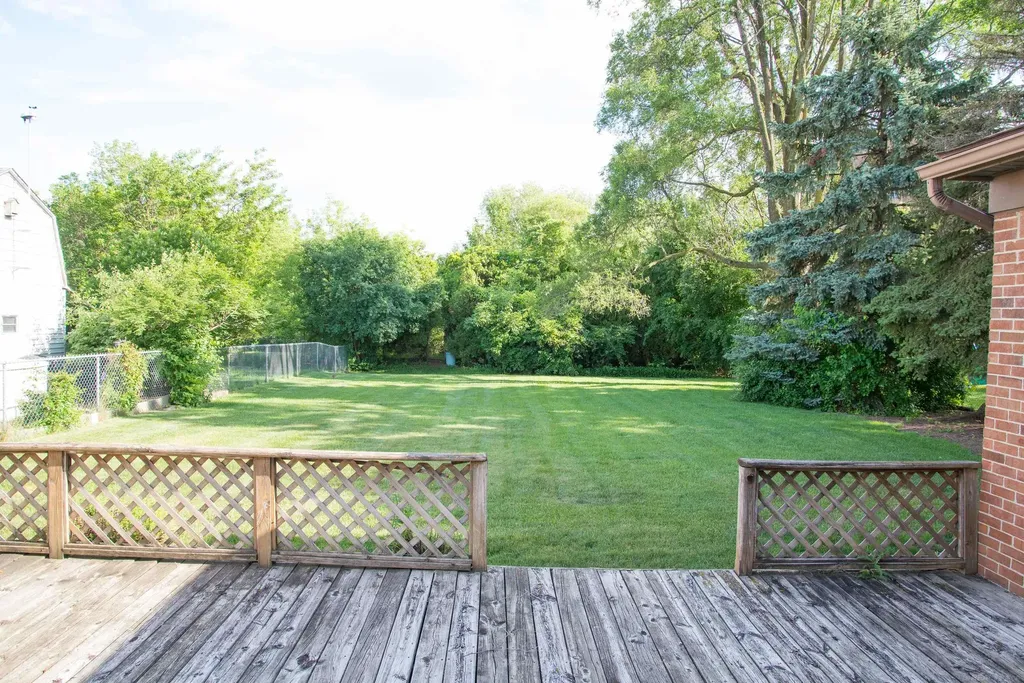 2188 Zenia Drive Troy City MI 48083