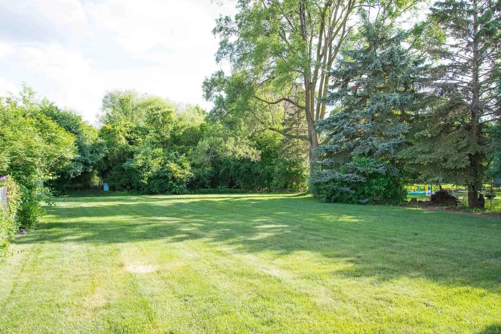 2188 Zenia Drive Troy City MI 48083