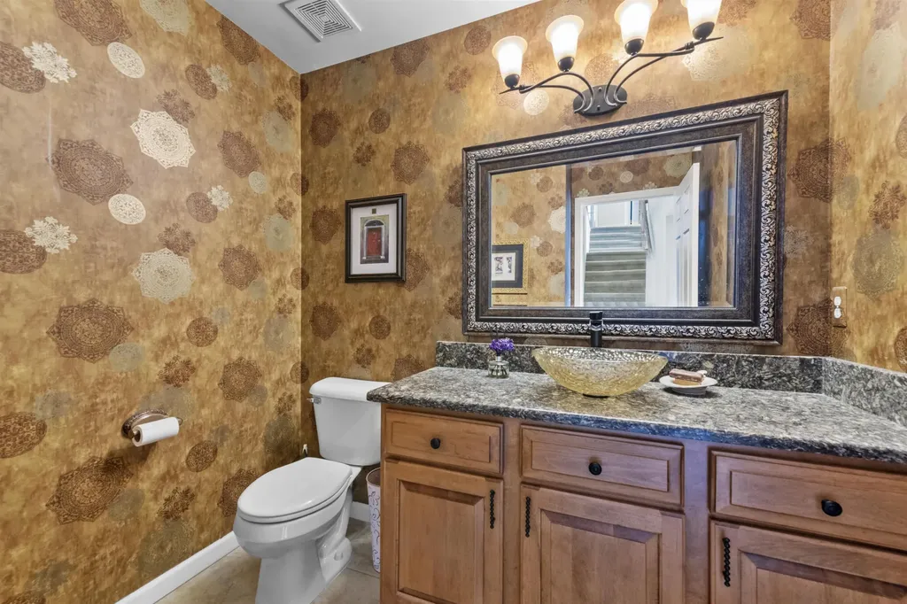 18913 Strongford Drive Macomb Township MI 48044