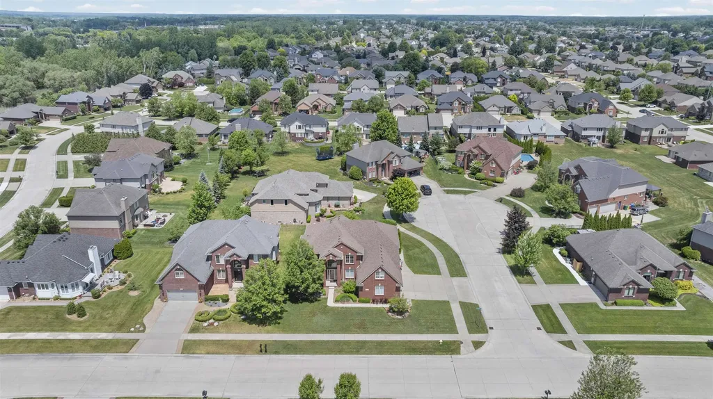 18913 Strongford Drive Macomb Township MI 48044
