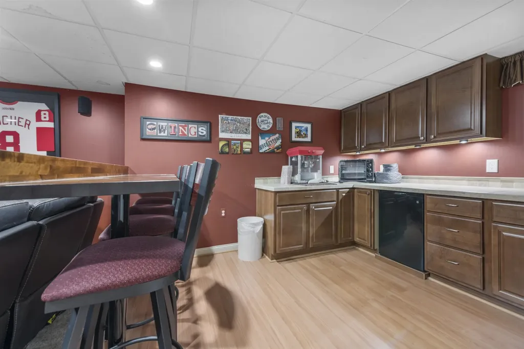 18913 Strongford Drive Macomb Township MI 48044