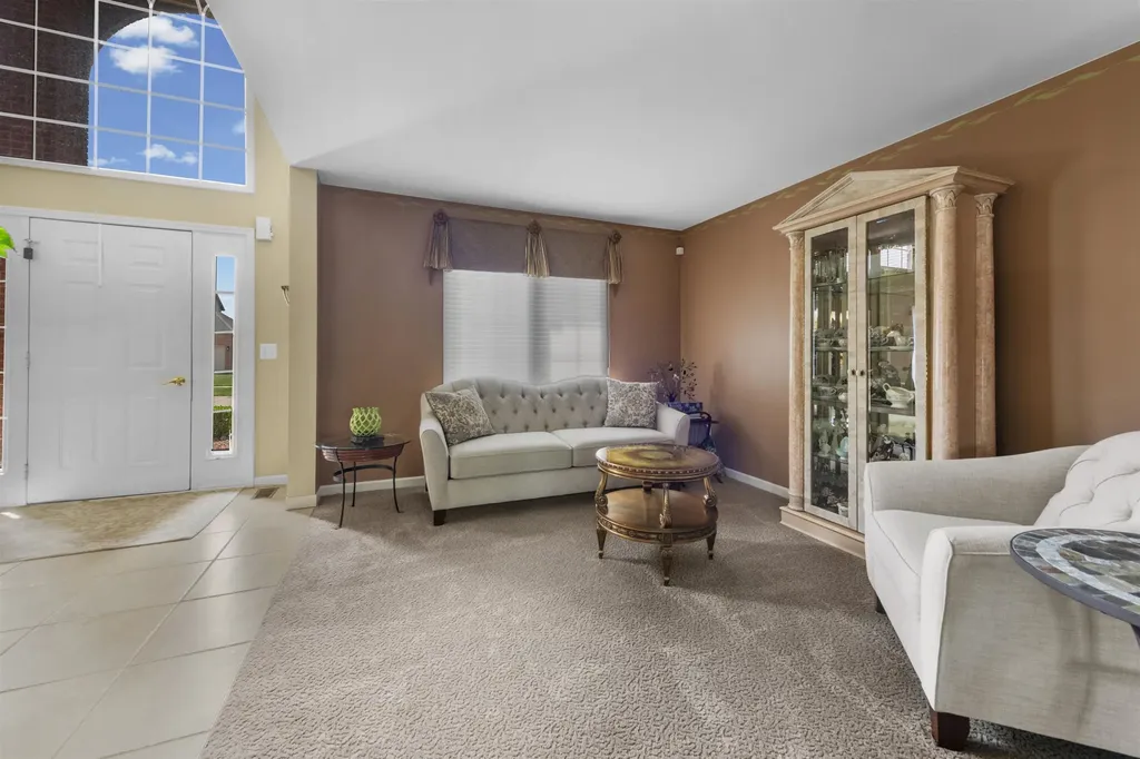 18913 Strongford Drive Macomb Township MI 48044