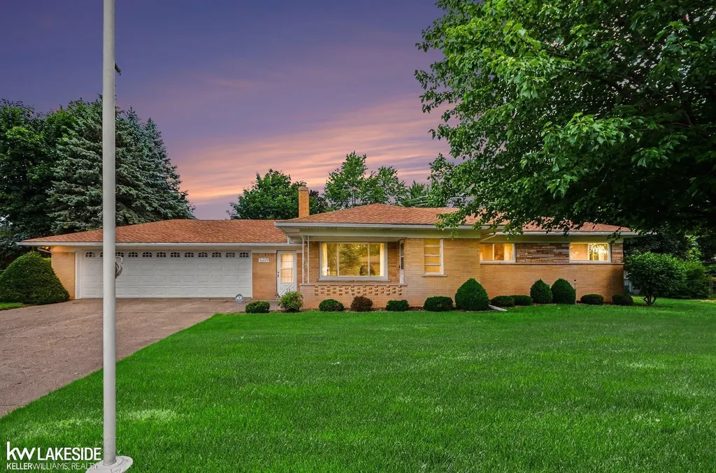 4455 Montgomery Road Shelby Charter Township MI 48316