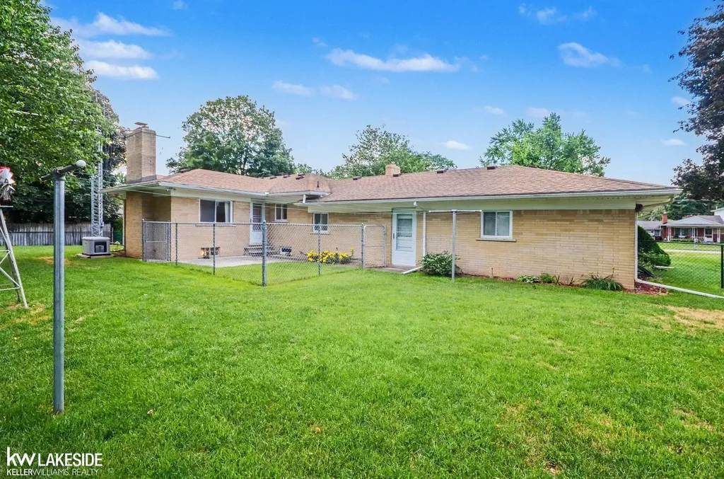 4455 Montgomery Road Shelby Charter Township MI 48316