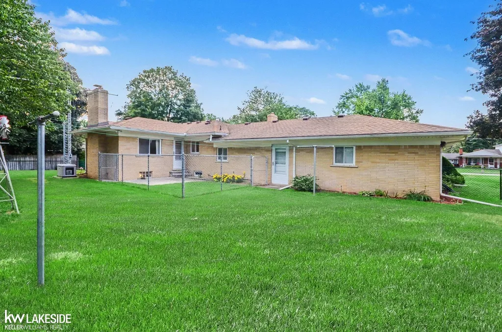 4455 Montgomery Road Shelby Charter Township MI 48316