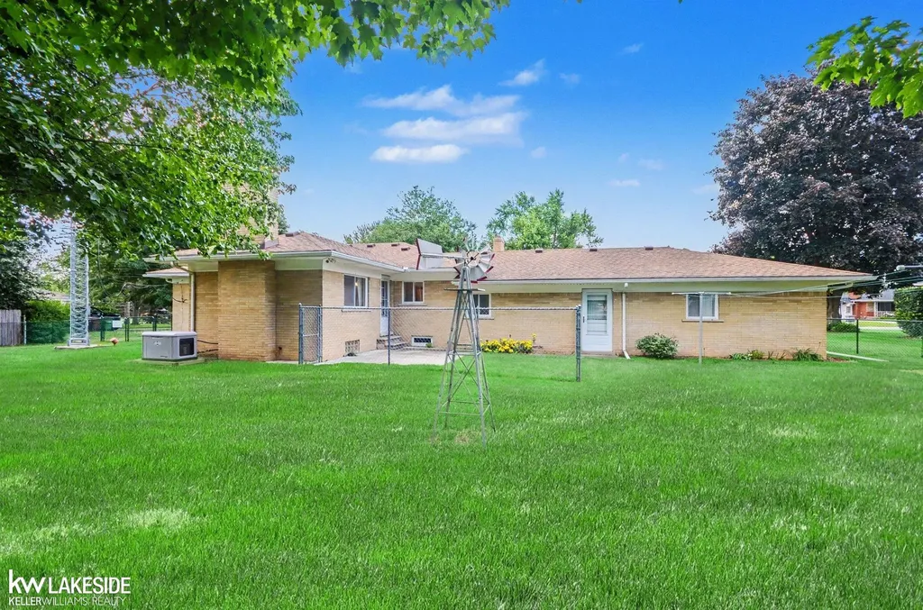 4455 Montgomery Road Shelby Charter Township MI 48316