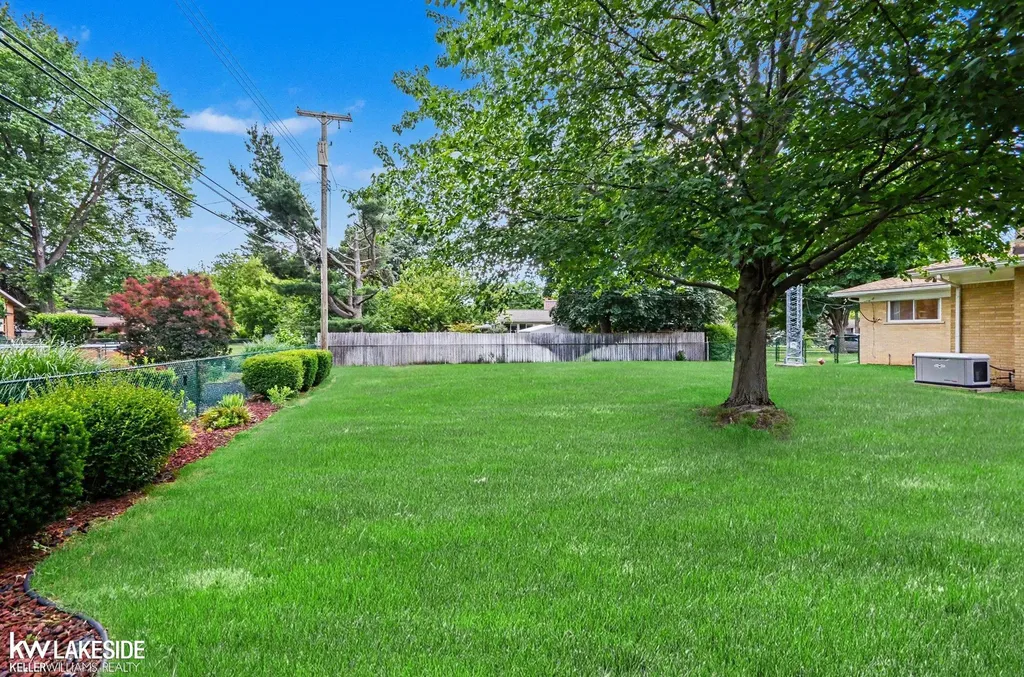 4455 Montgomery Road Shelby Charter Township MI 48316