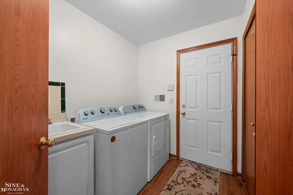 52112 Southview Ridge Macomb Township MI 48042