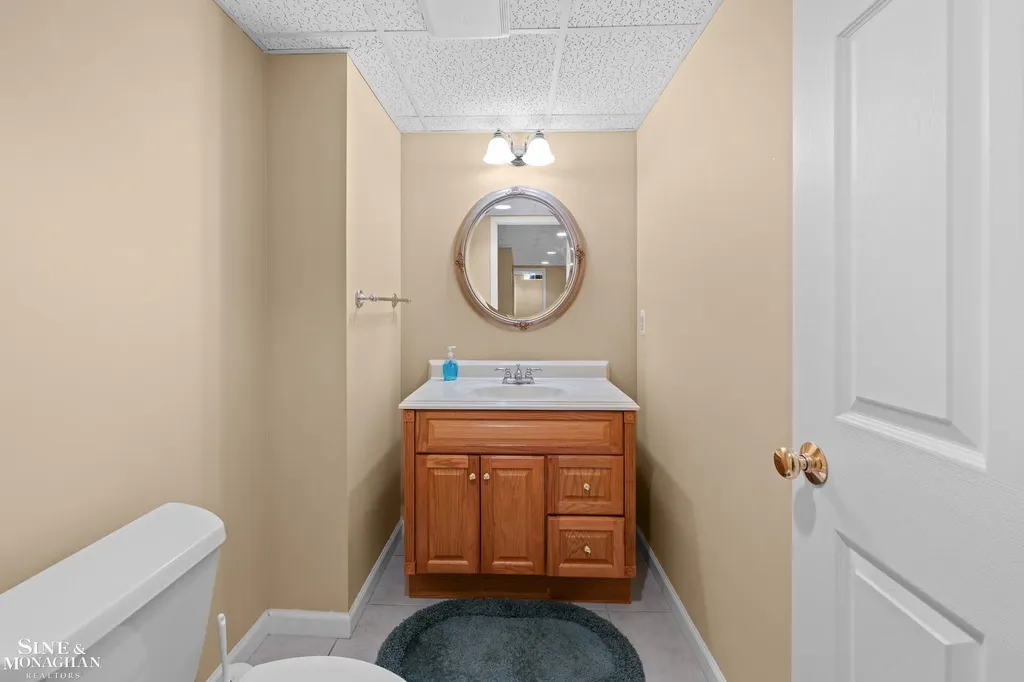52112 Southview Ridge Macomb Township MI 48042