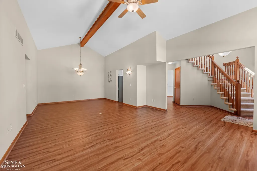 52112 Southview Ridge Macomb Township MI 48042