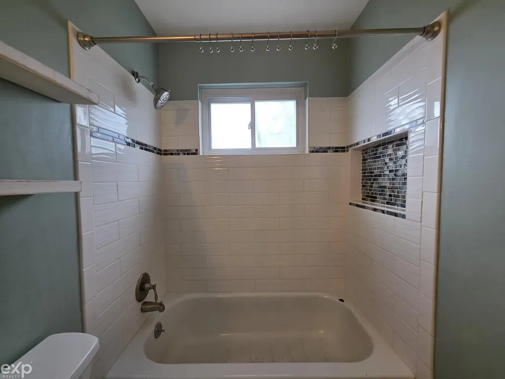 47459 Michele Court Chesterfield Township MI 48047