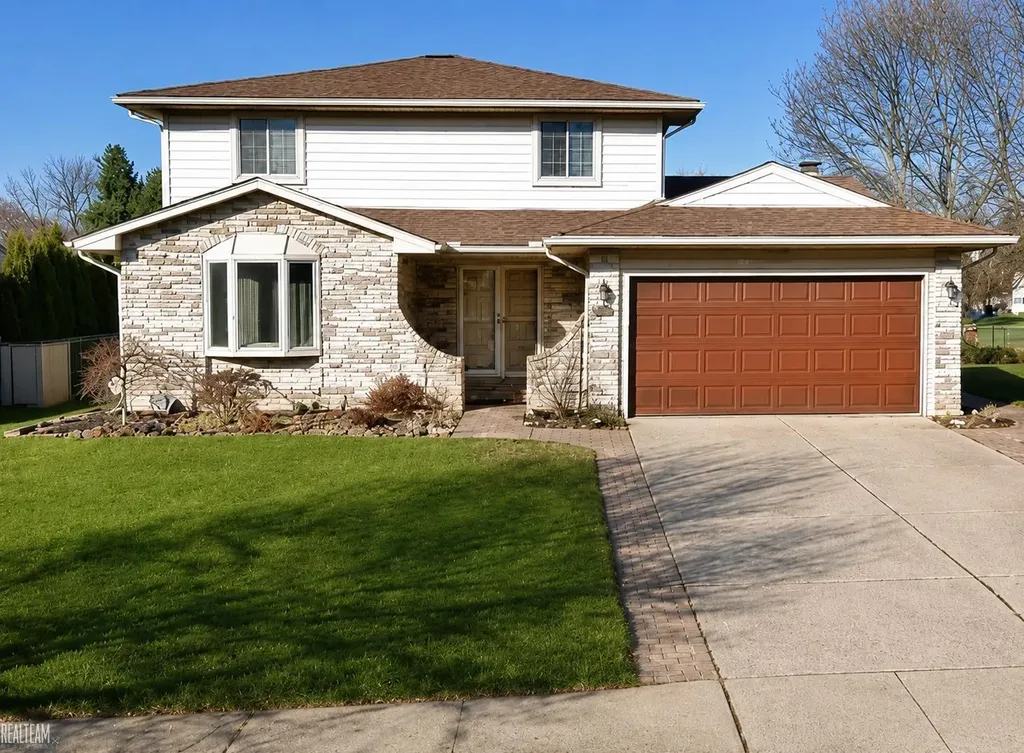 45455 Heatherwoode Lane Macomb Township MI 48044