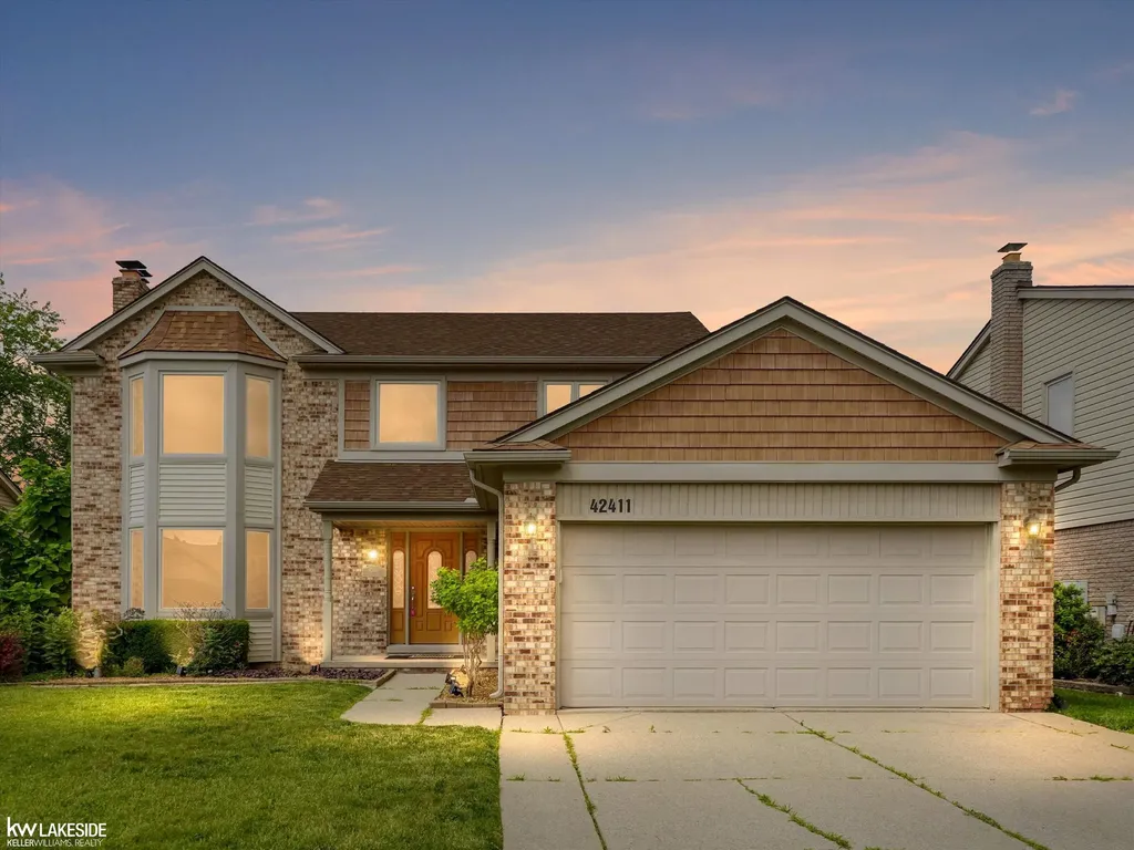 42411 Royal Lane Clinton Charter Township MI 48038