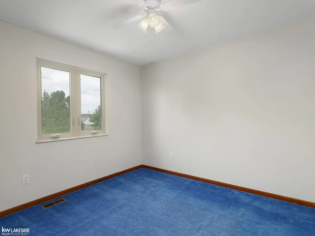 42411 Royal Lane Clinton Charter Township MI 48038