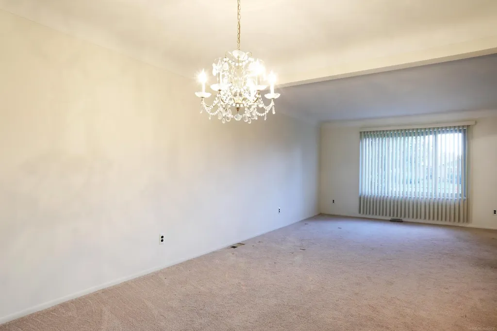 39549 Chantilly Drive Sterling Heights City MI 48313