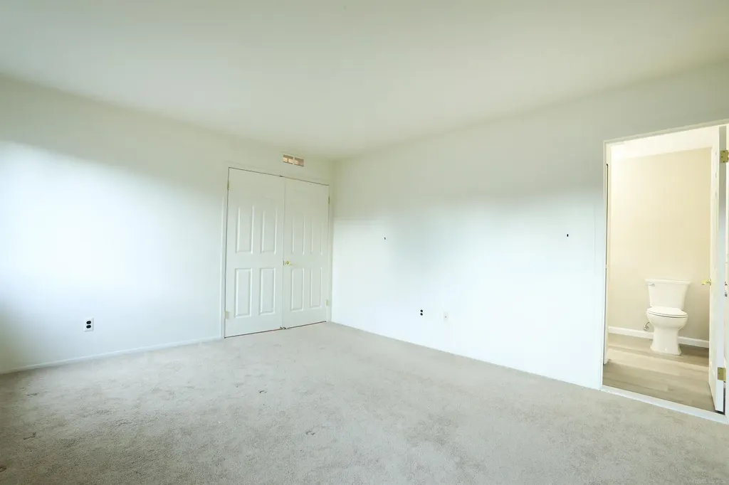 39549 Chantilly Drive Sterling Heights City MI 48313