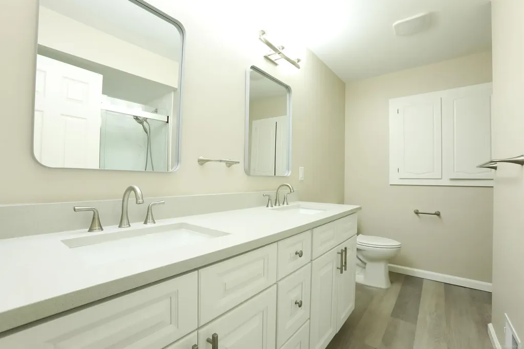 39549 Chantilly Drive Sterling Heights City MI 48313