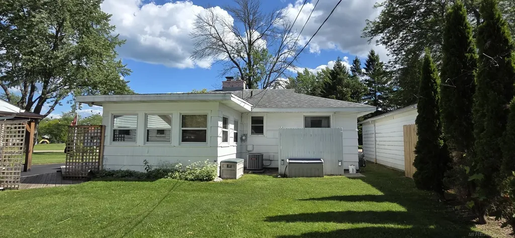 7439 Birch Tree Road Worth Township MI 48450
