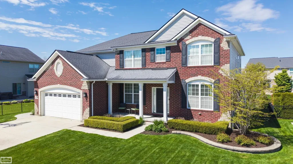 48231 Long Leaf Drive Macomb Township MI 48044