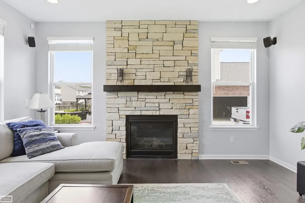 48231 Long Leaf Drive Macomb Township MI 48044
