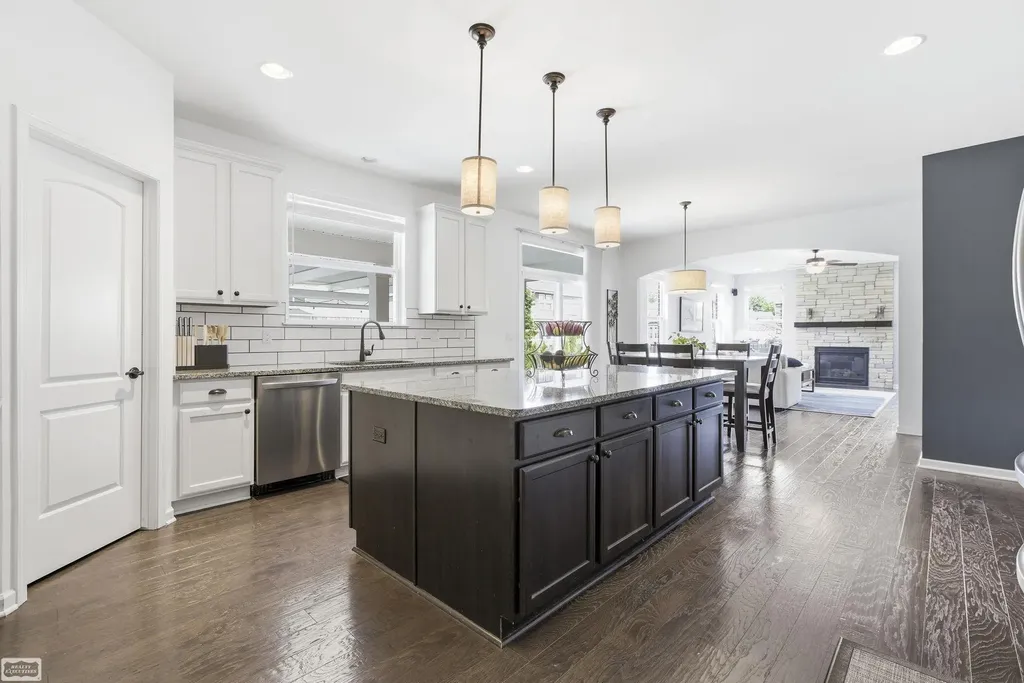 48231 Long Leaf Drive Macomb Township MI 48044