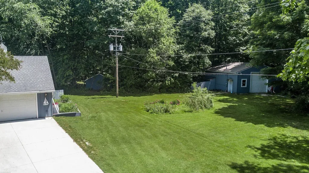 3285 Yorkshire Drive Port Huron Charter Township MI 48060