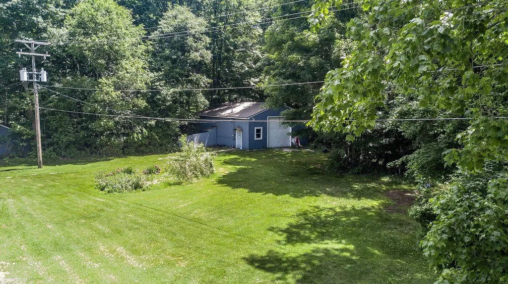 3285 Yorkshire Drive Port Huron Charter Township MI 48060
