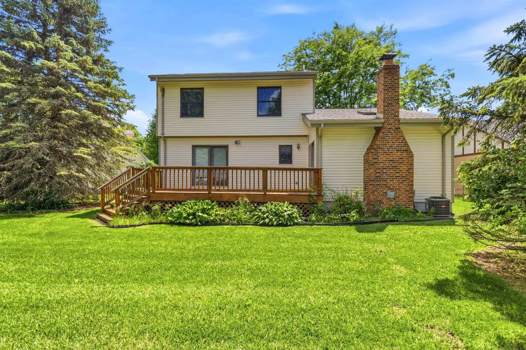 514 Rochelle Court East China Township MI 48054