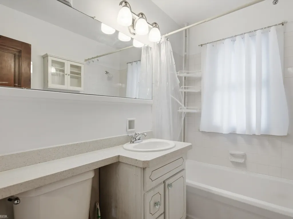 15638 Evergreen Avenue Eastpointe City MI 48021