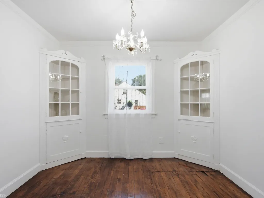 15638 Evergreen Avenue Eastpointe City MI 48021