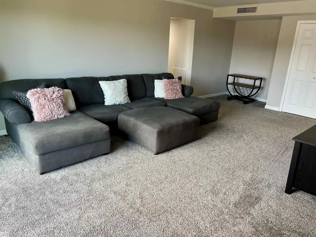 532 Riviera Drive St. Clair Shores City MI 48080