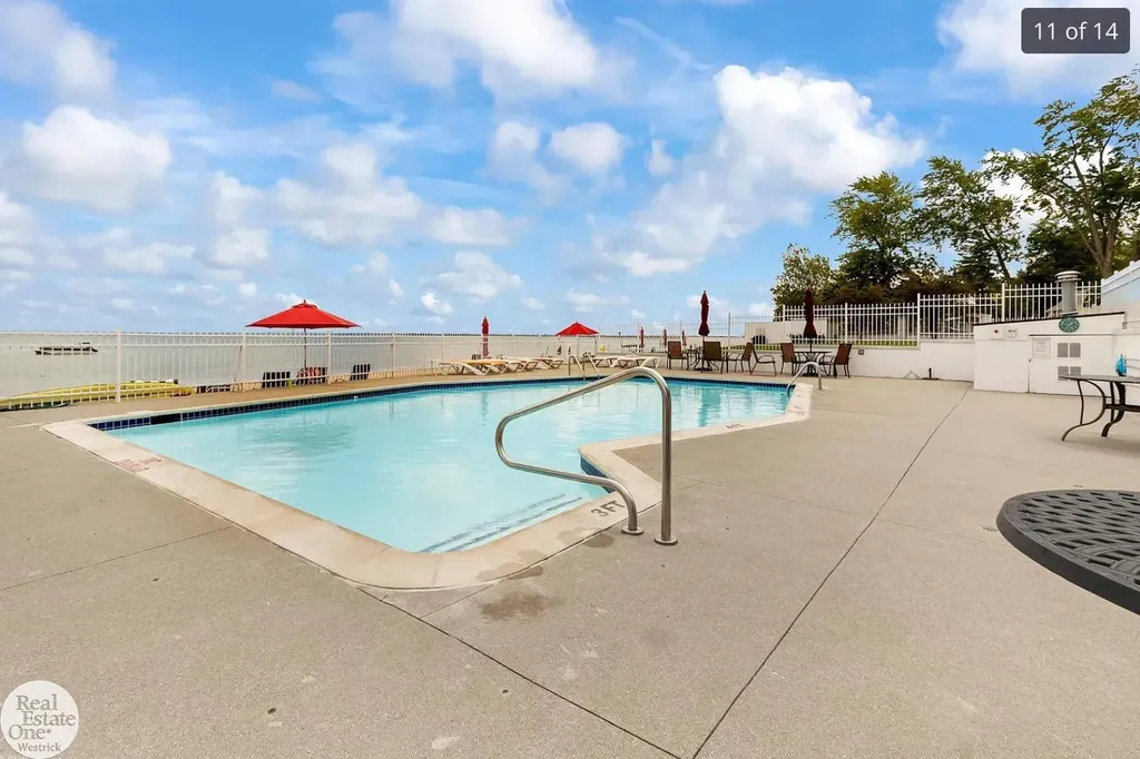 4500 Lakeshore Road Fort Gratiot Charter Township MI 48059