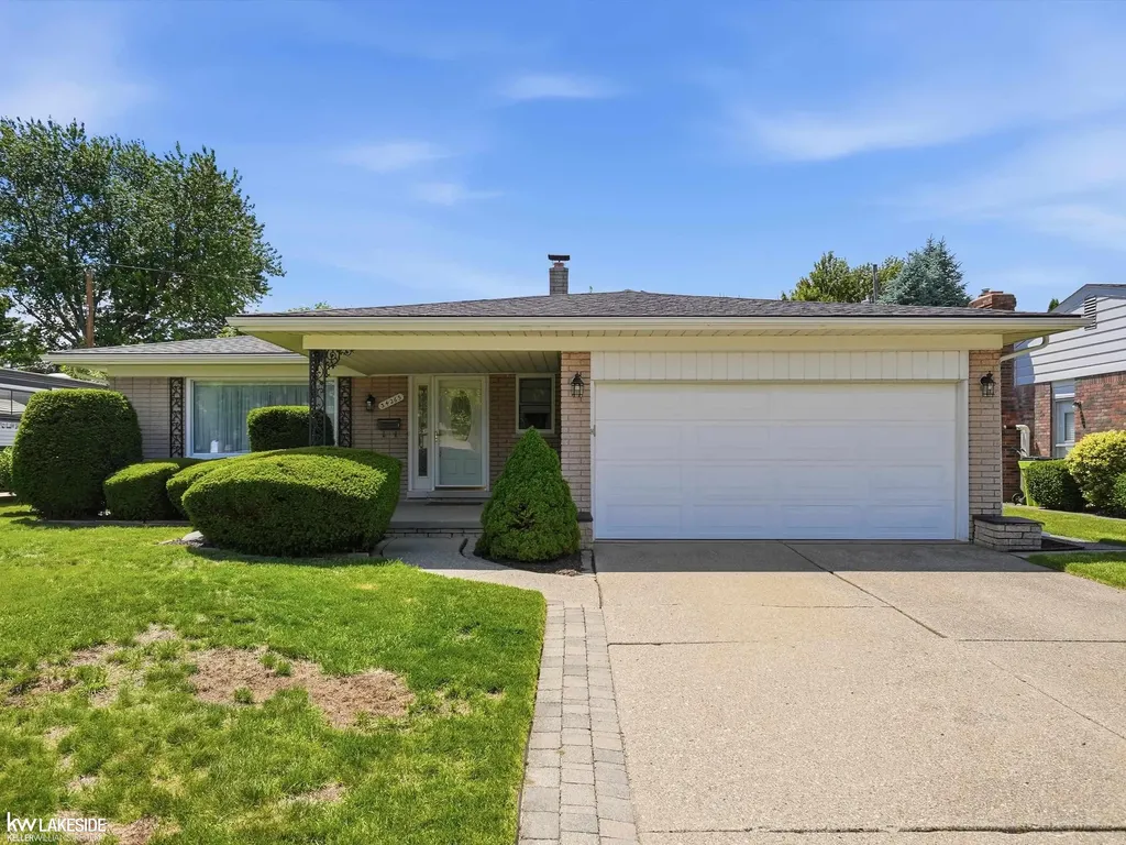 34265 Greentrees Road Sterling Heights City MI 48312