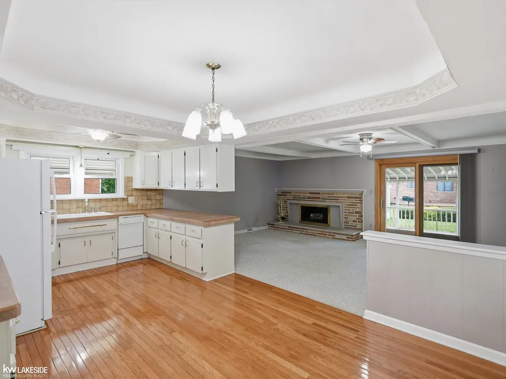 34265 Greentrees Road Sterling Heights City MI 48312