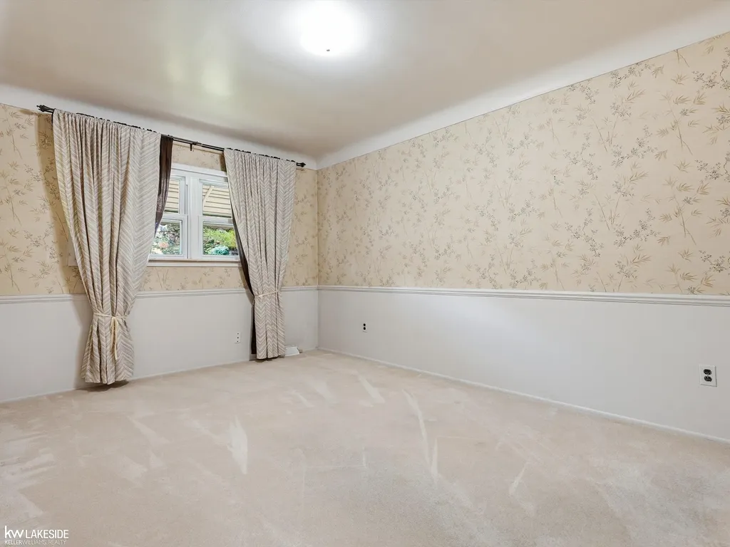34265 Greentrees Road Sterling Heights City MI 48312