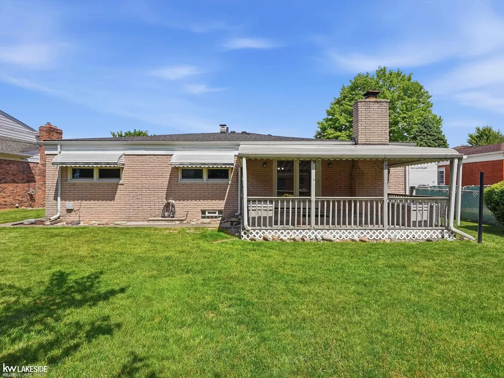 34265 Greentrees Road Sterling Heights City MI 48312