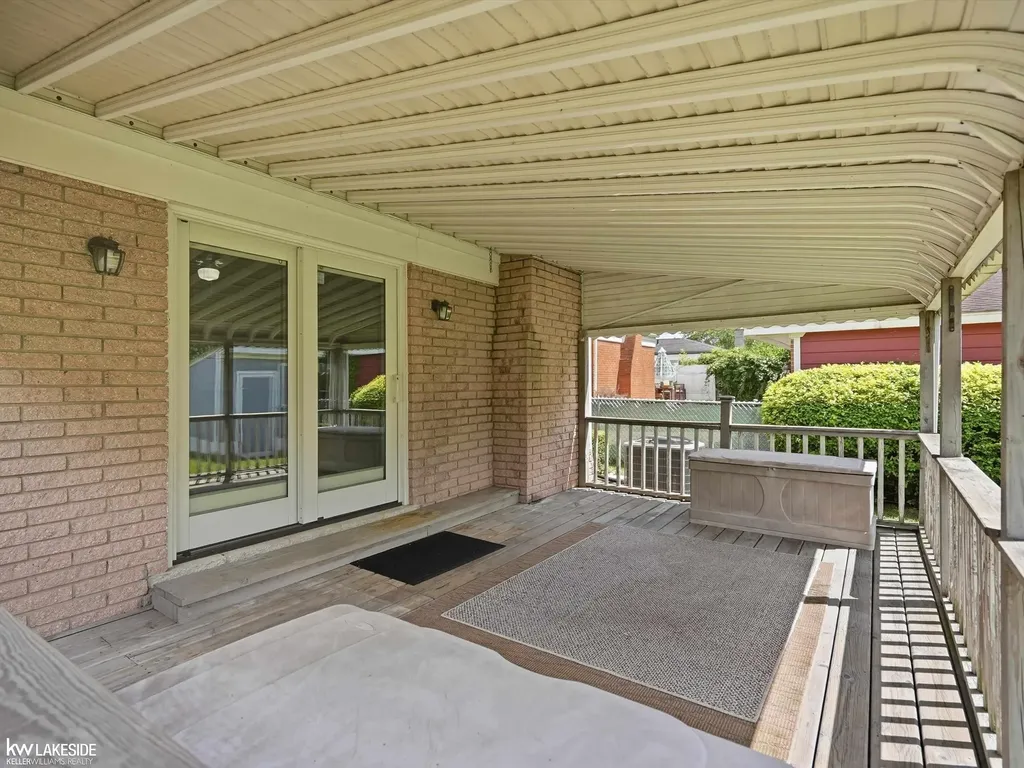 34265 Greentrees Road Sterling Heights City MI 48312