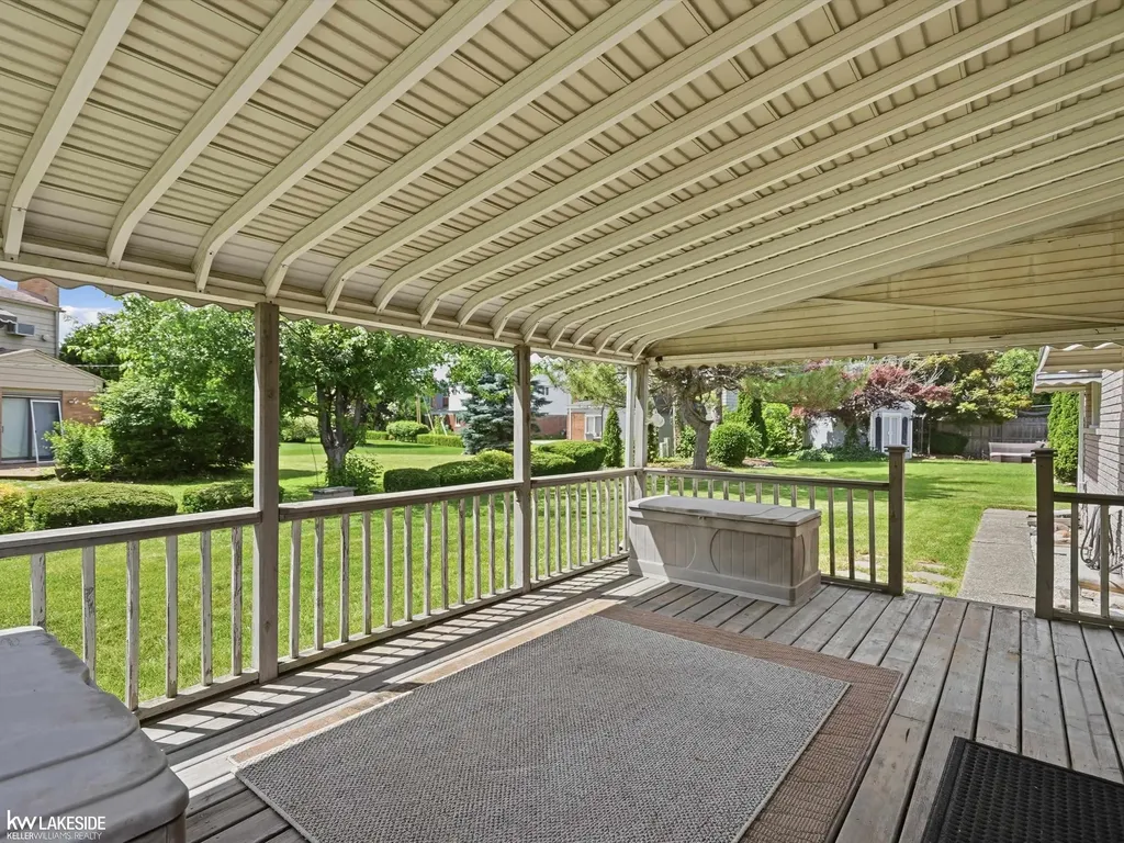 34265 Greentrees Road Sterling Heights City MI 48312