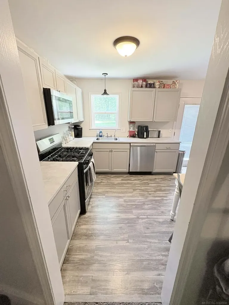 8181 Bray Road Arbela Township MI 79003