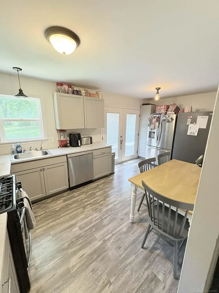 8181 Bray Road Arbela Township MI 79003