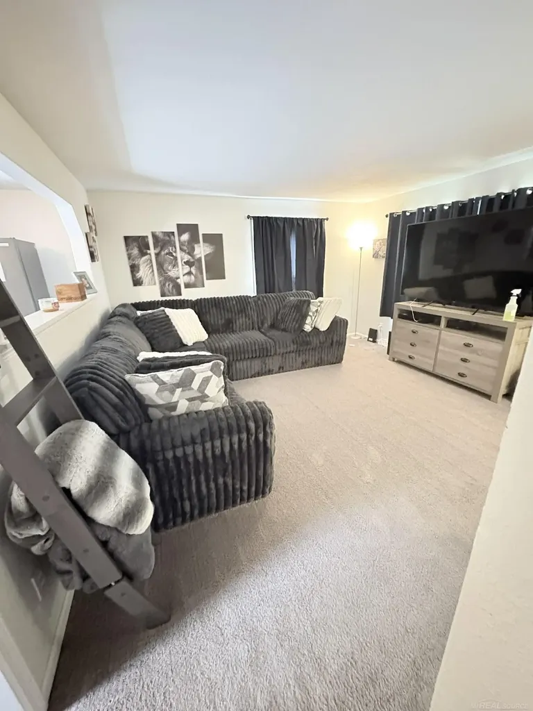 8181 Bray Road Arbela Township MI 79003